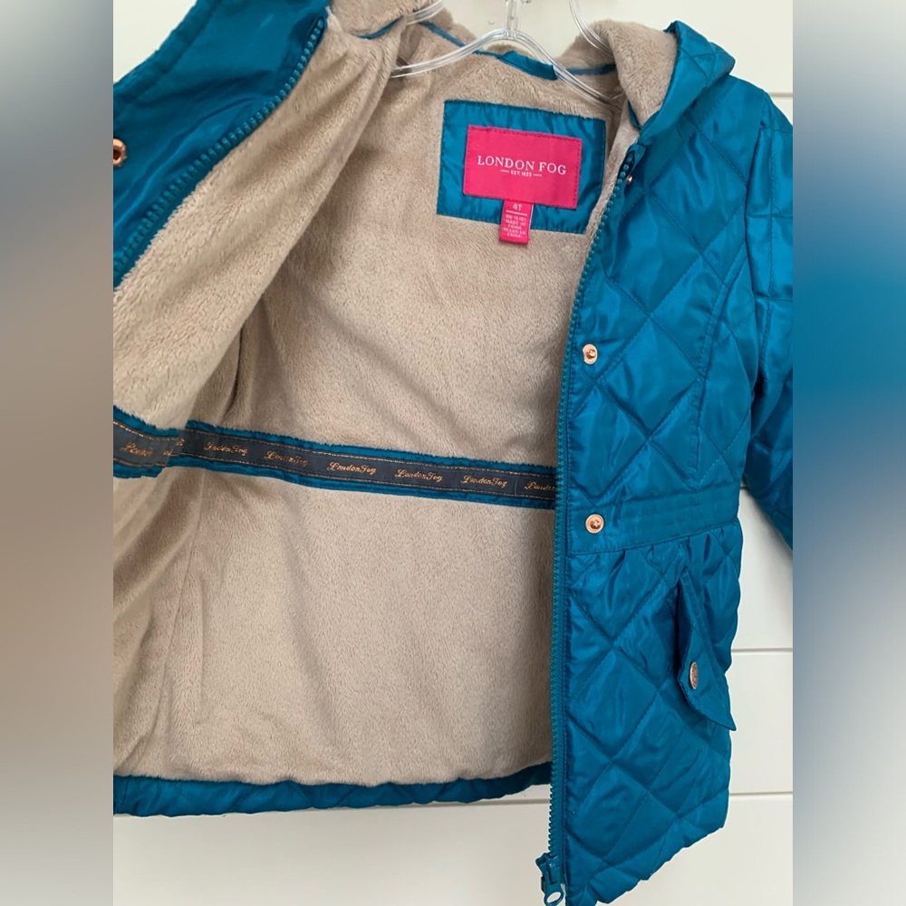 London Fog Quilted Light Weight Hooded Little Girls Coat Size 4T - Picture 5 of 15